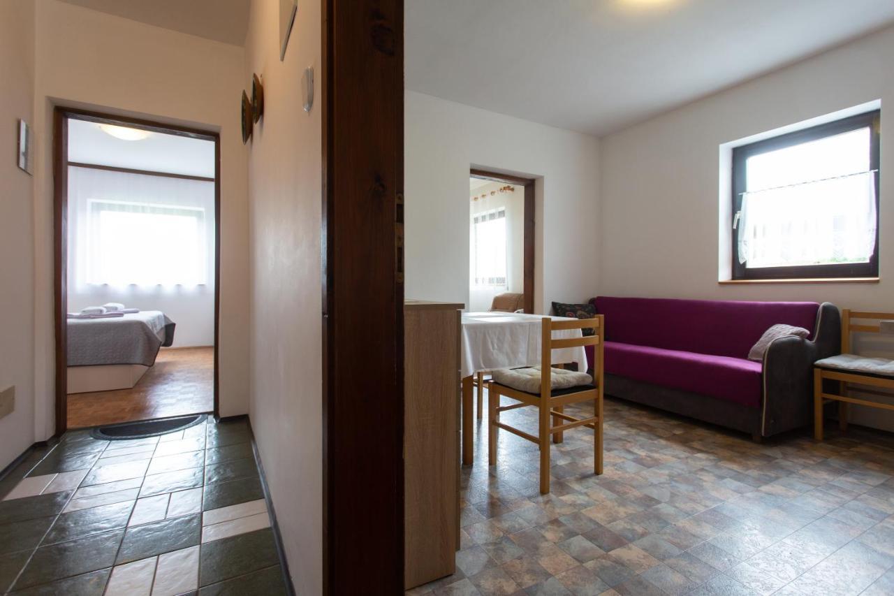 House Vranic Hotel Rakovica Exterior foto
